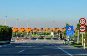 Fenatport expresa su malestar por la polémica del pago por uso de las autovías